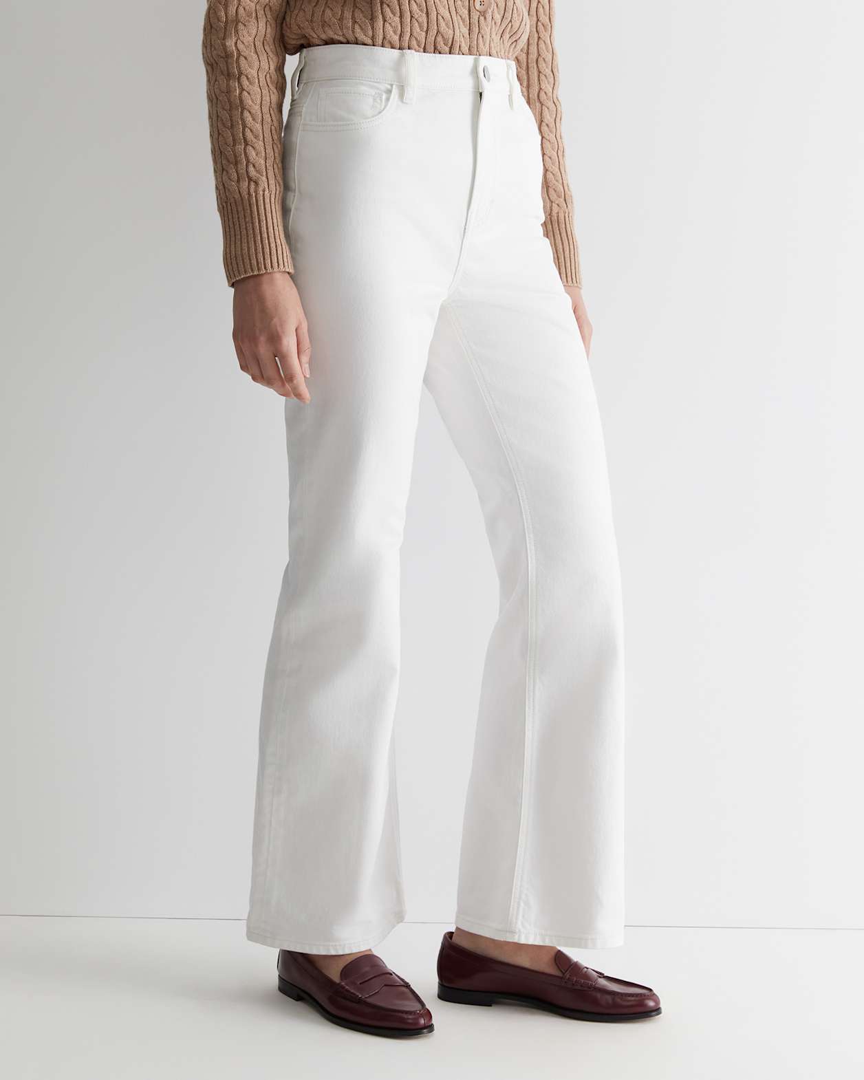 Holly Bootleg Jean in WHITE