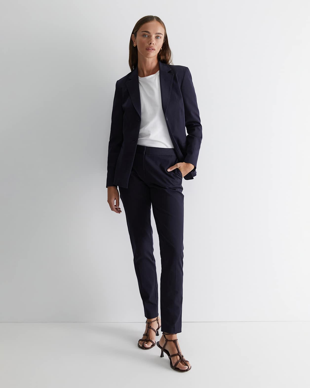 Yvonne Pant in NAVY