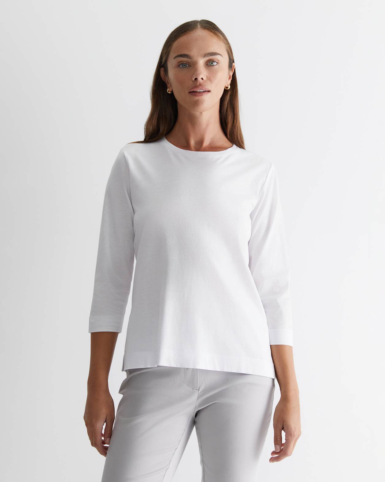 Cotton Crew 3 Quarter Sleeve T-Shirt in WHITE