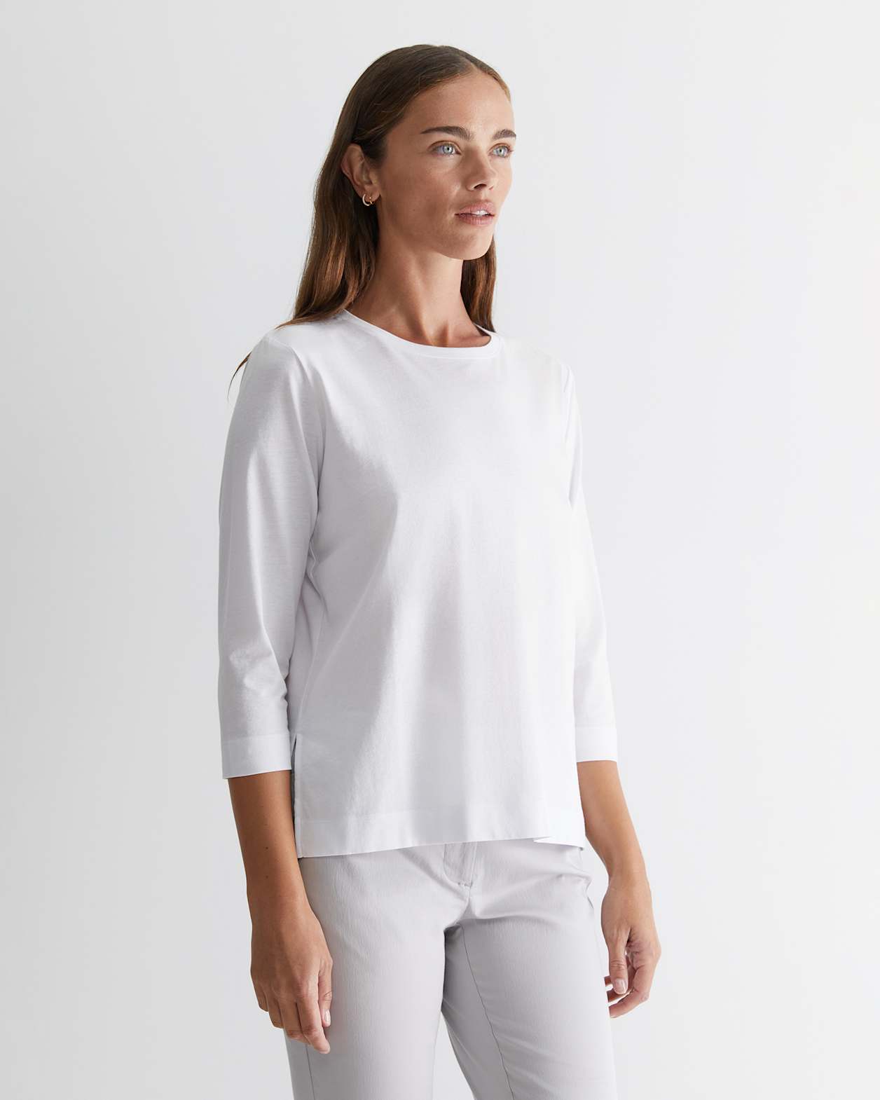 Cotton Crew 3 Quarter Sleeve T-Shirt in WHITE