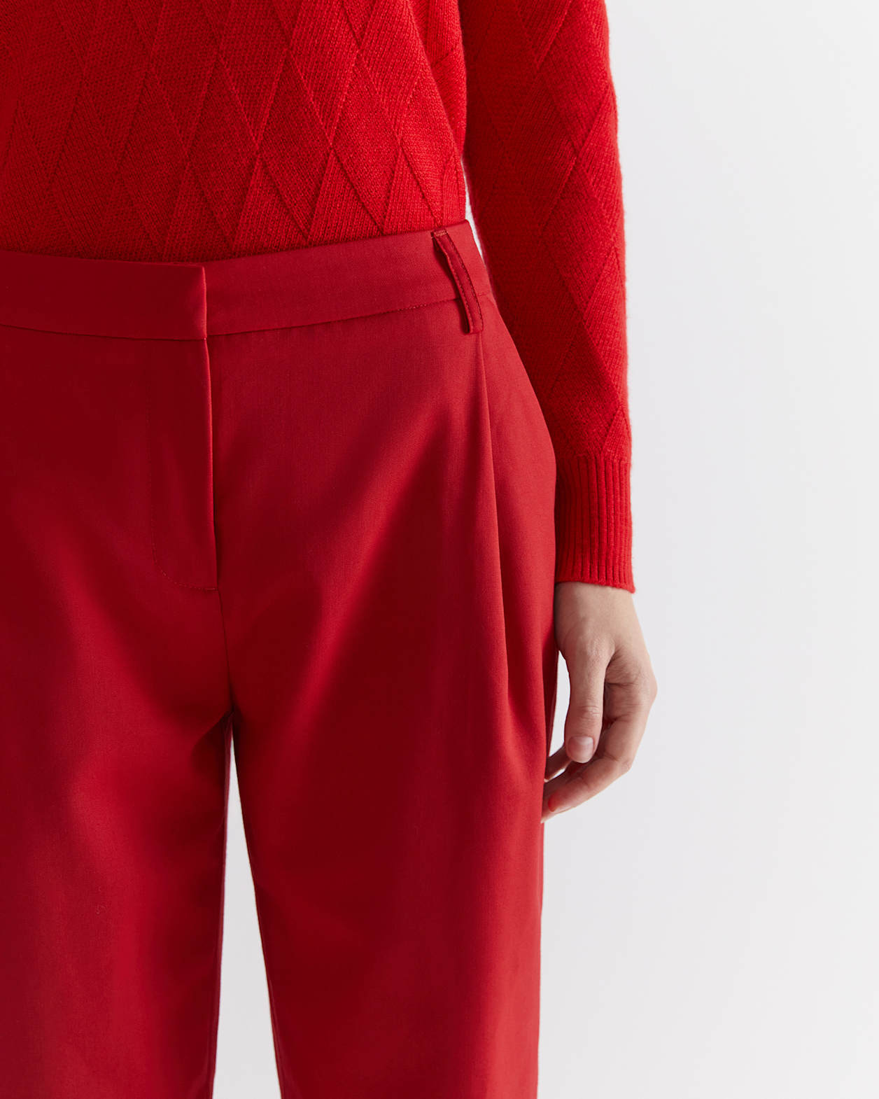 Mia Wool Pant in RED