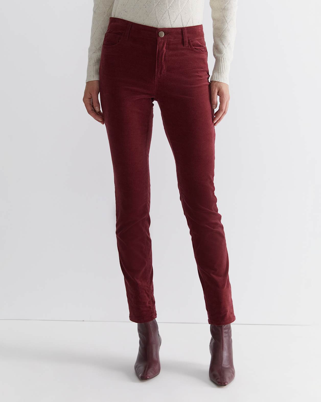 Cleo Velvet Pant in WINE