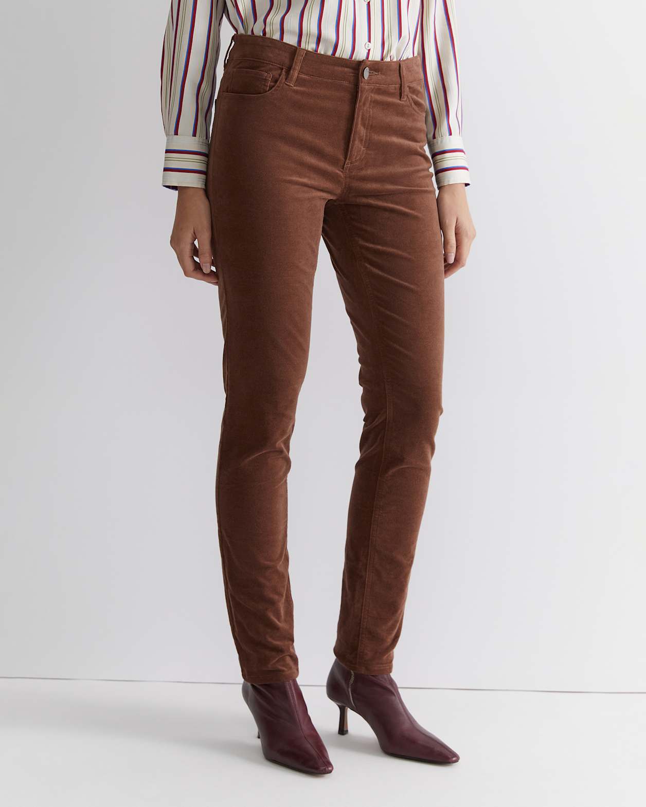 Cleo Velvet Pant in COGNAC