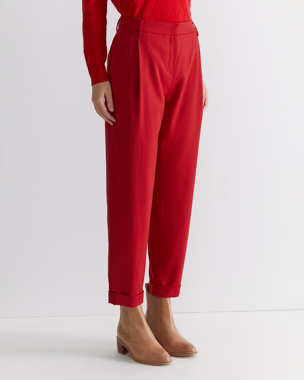 Mia Wool Pant in RED