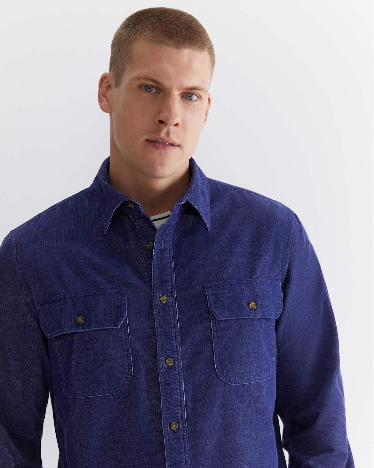 Cullen Cord Shirt in BALL POINT BLUE
