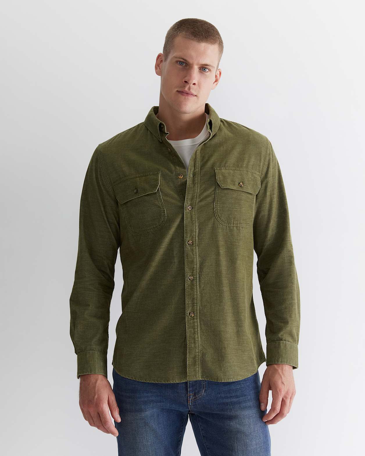 Cullen Cord Shirt in MOSS