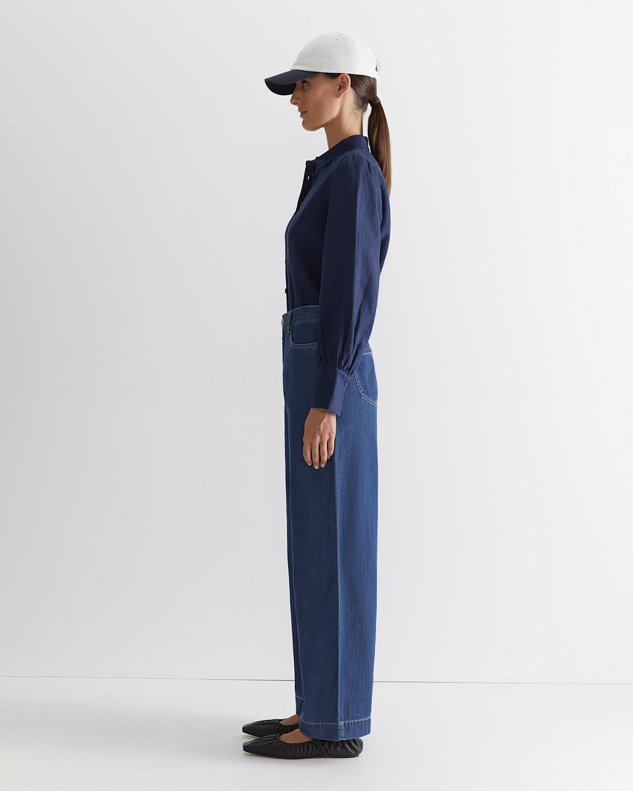 Tuva Denim Wide Leg Pant in DENIM