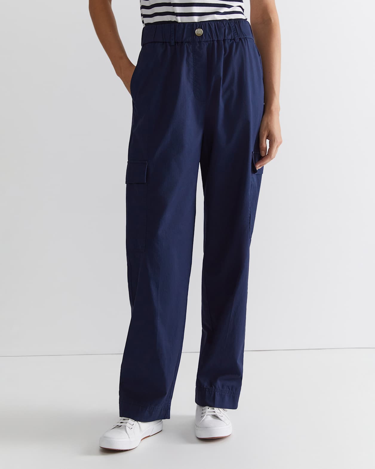 Mila Cargo Pant in NAVY