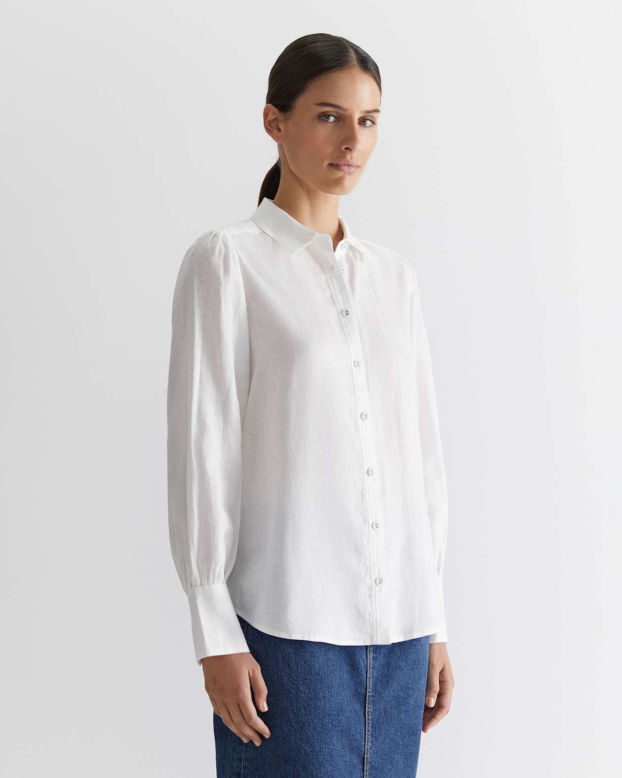 Amy Blouse in WHITE