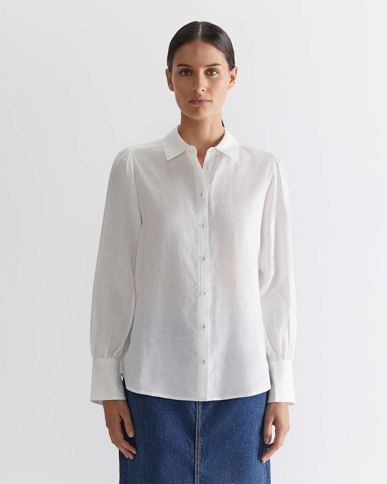 Amy Blouse in WHITE