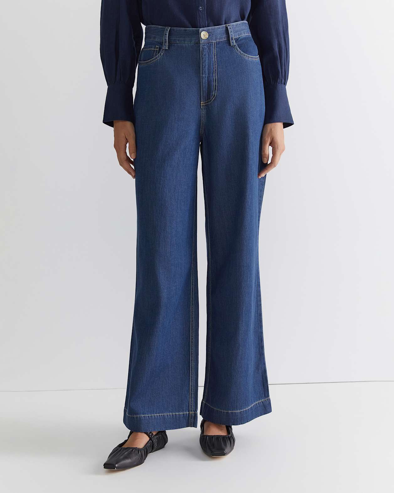 Tuva Denim Wide Leg Pant in DENIM