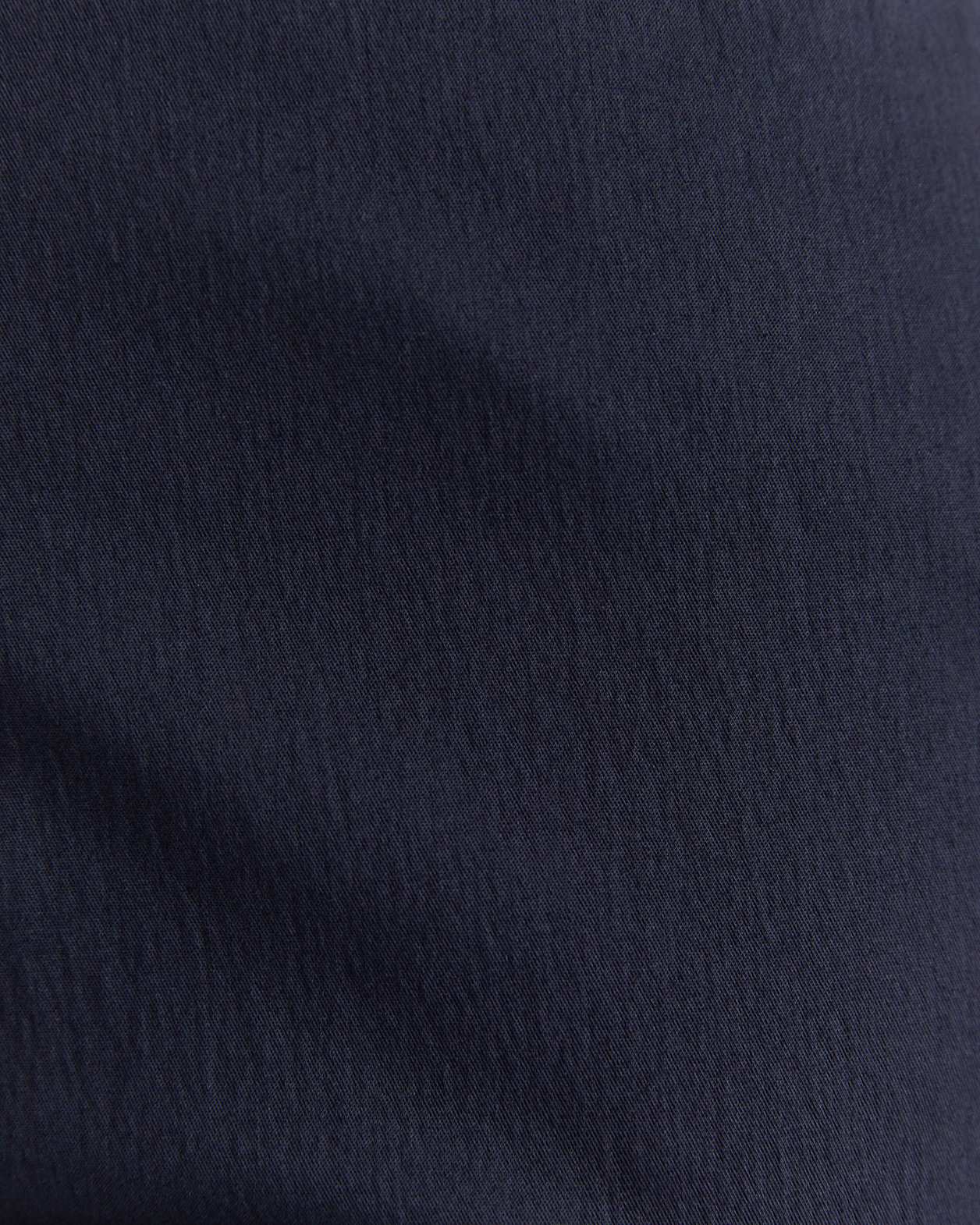 Evie Straight Capri Pant in CLASSIC NAVY