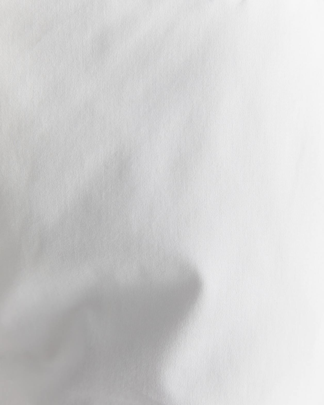 Laura Relaxed Chino in WHITE