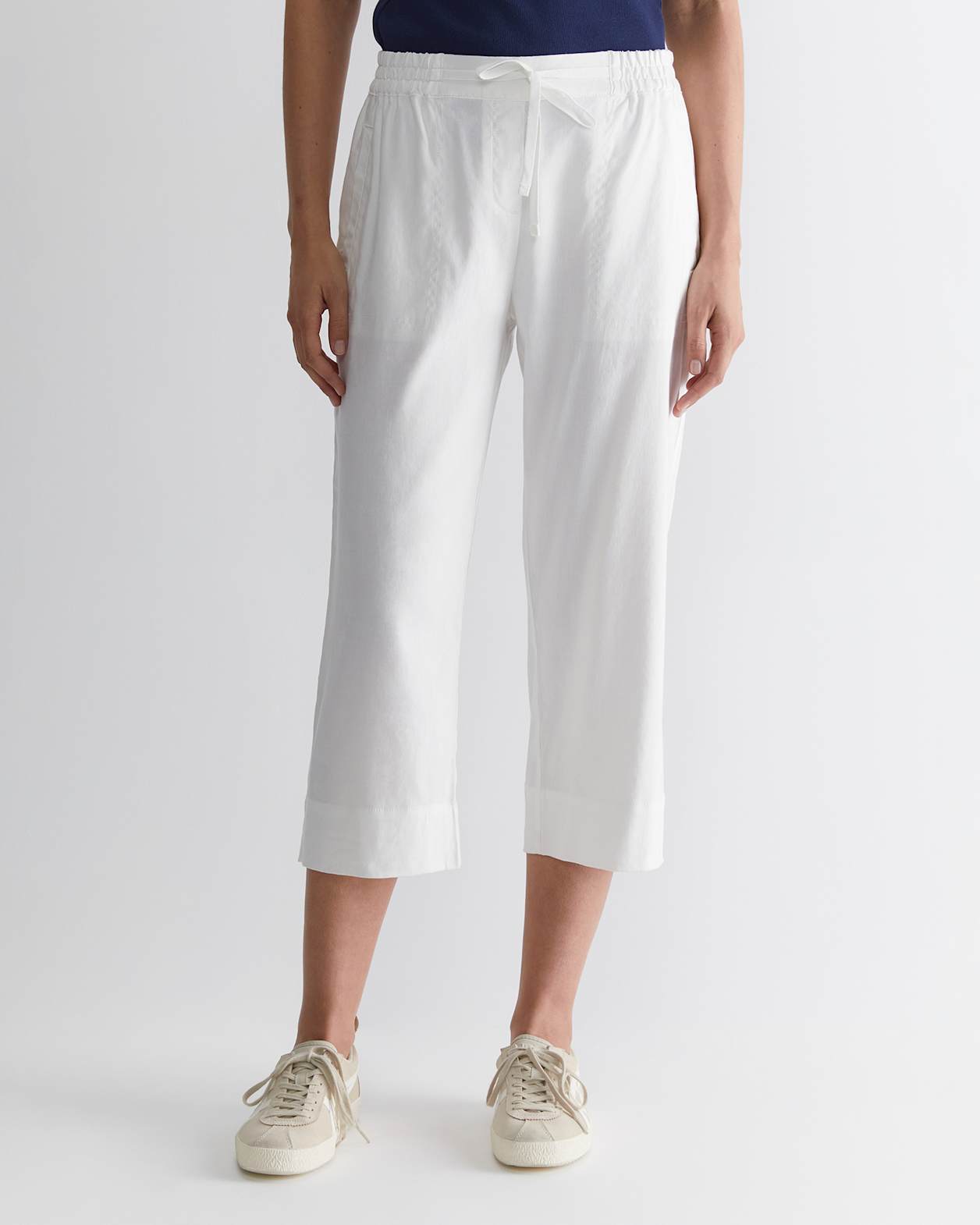 Rosa Crop Linen Pant in WHITE