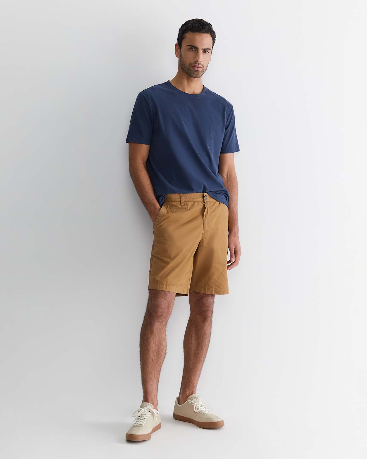Classic Short in TAN