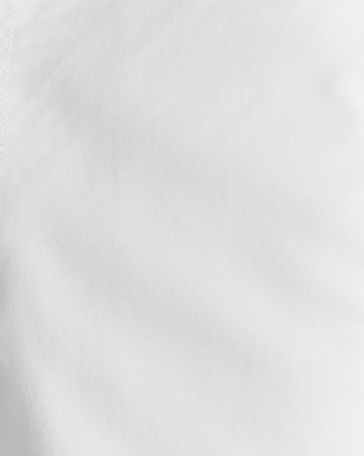 Classic Short in WHITE