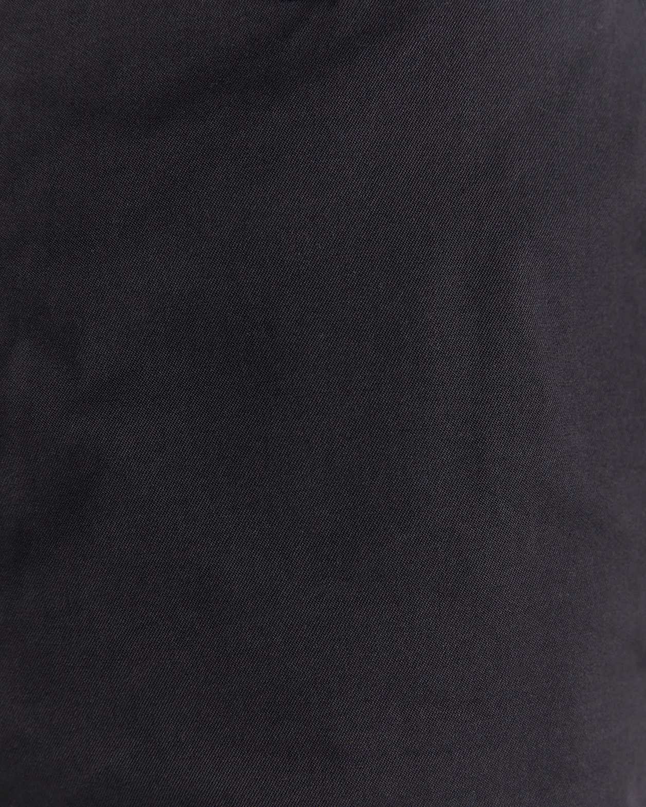 Classic Short in BLACK