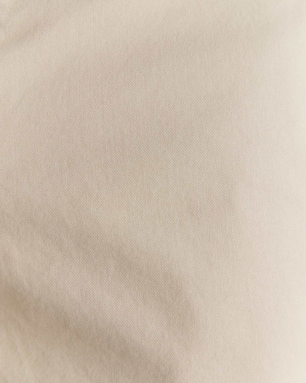 Classic Short in LIMESTONE