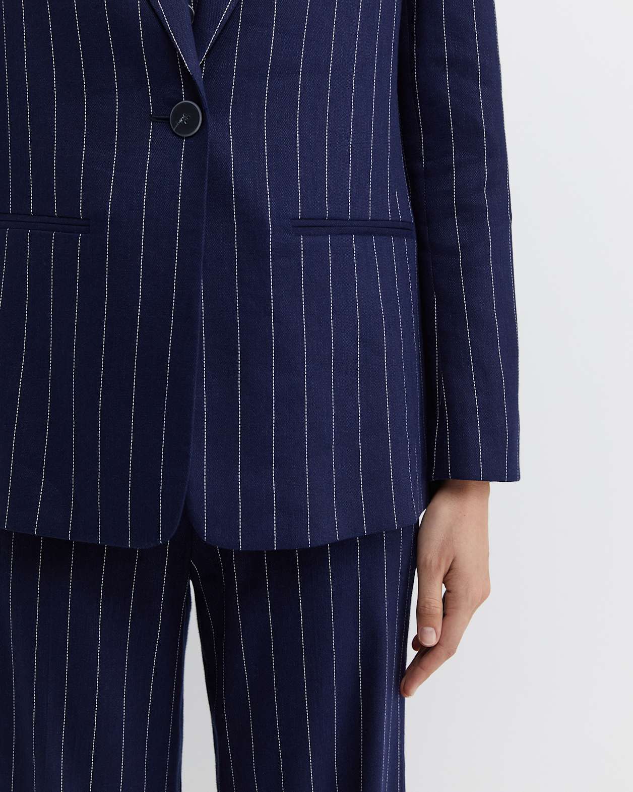 Brianne Stripe Blazer in NAVY/WHITE