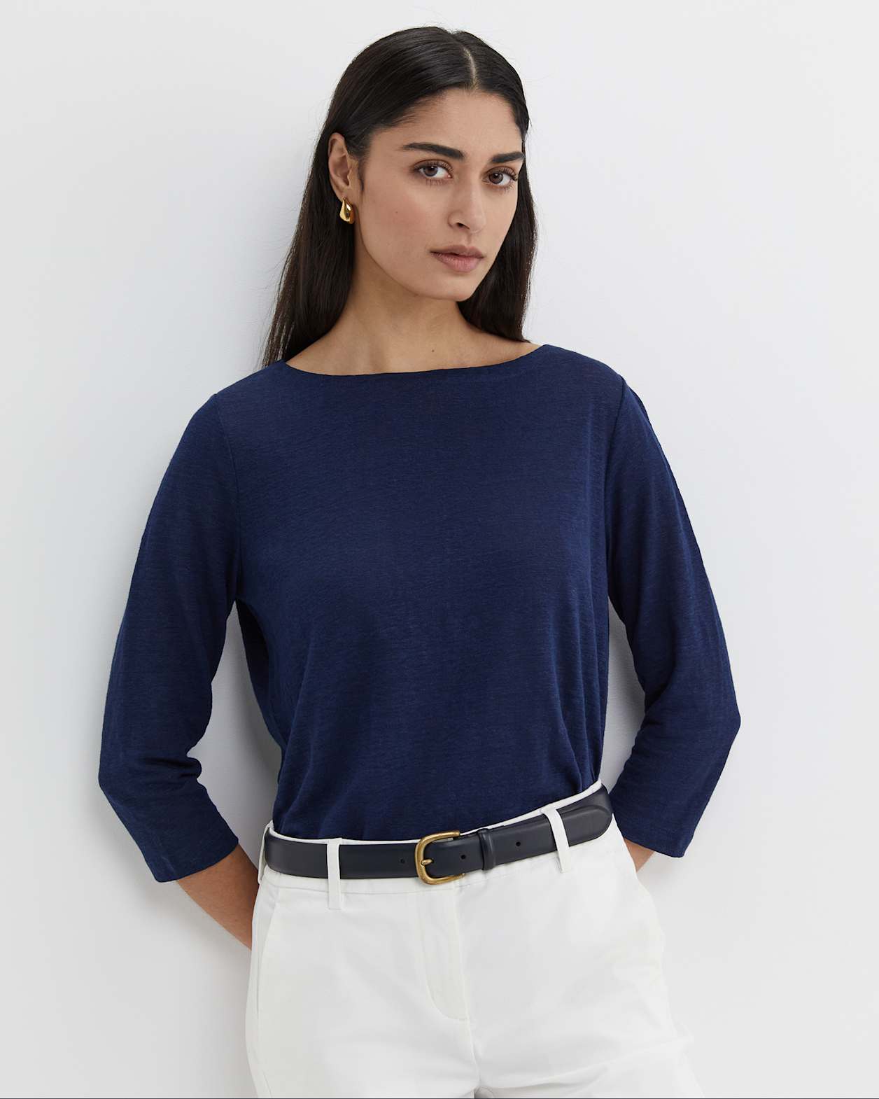 Cecile Linen Top in NAVY