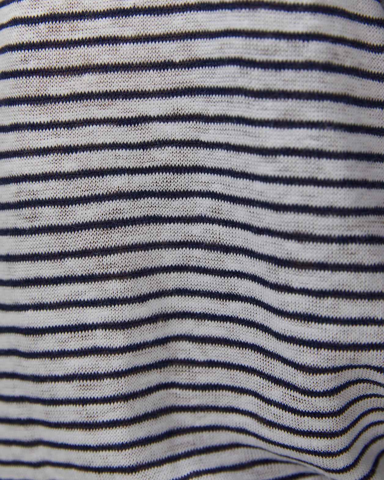 Cecile Linen Top in WHITE/NAVY