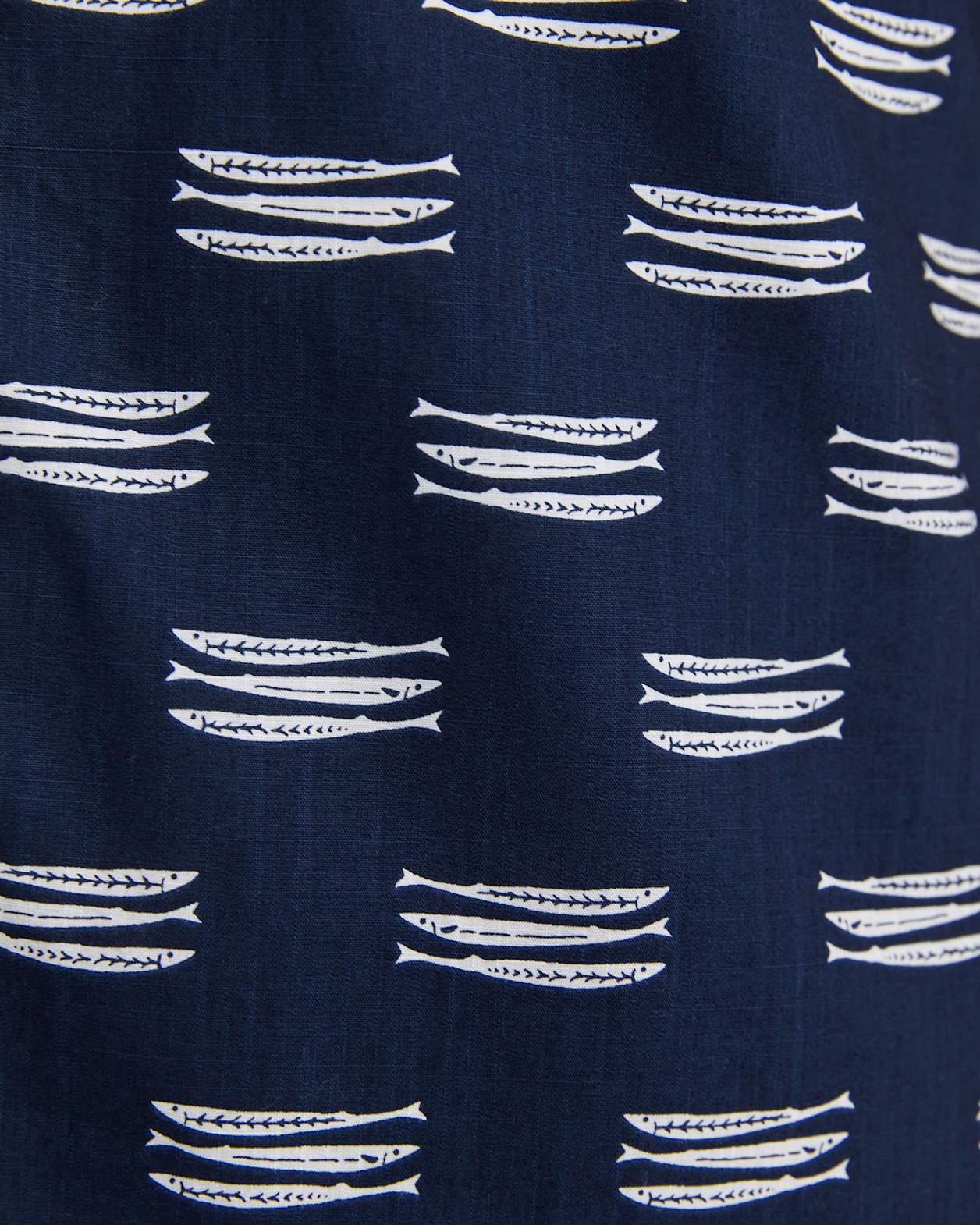 Lake Side Short Sleeve Shirt in NAVY/WHITE