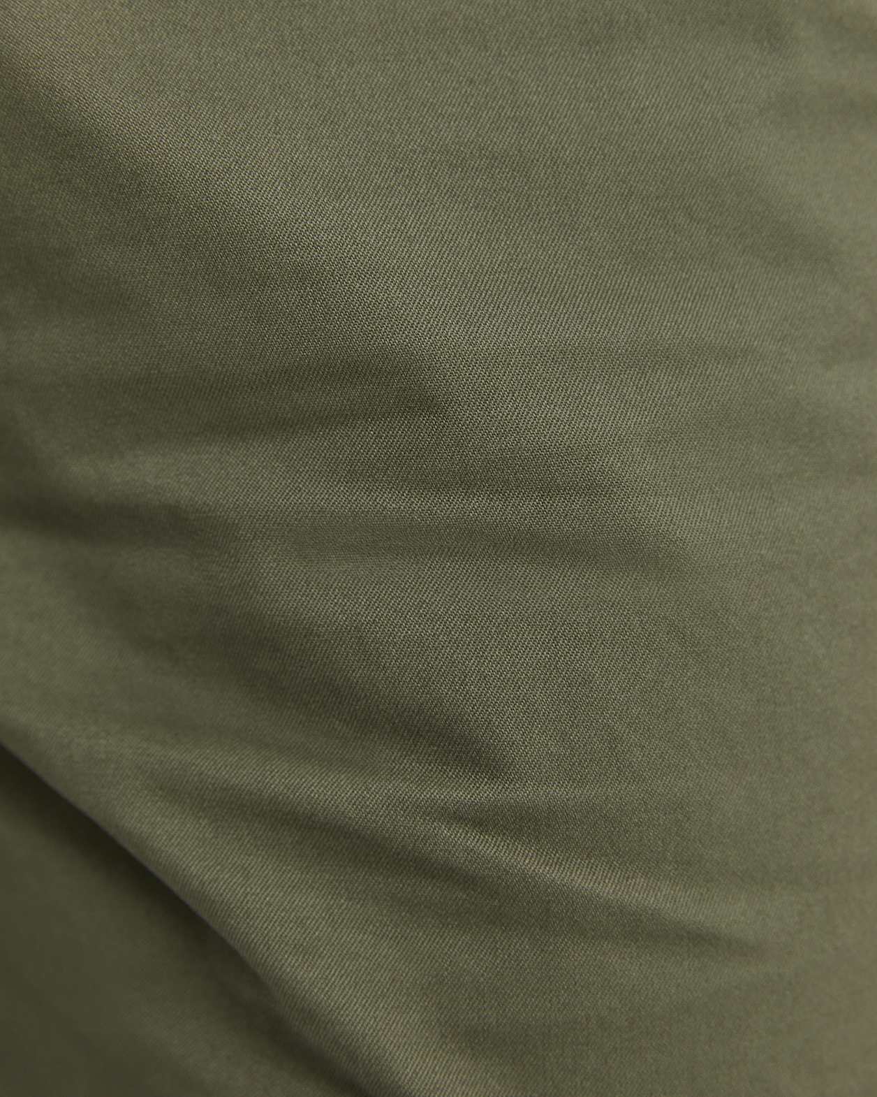 Classic Short in KHAKI
