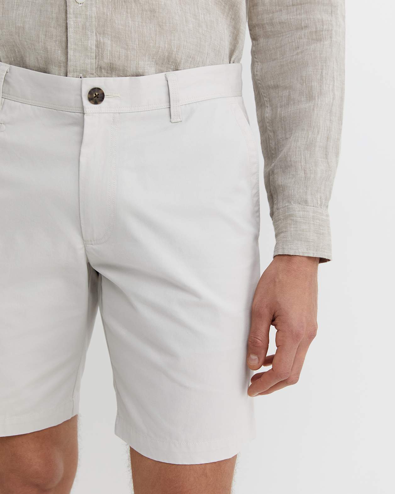 Classic Short in MILK