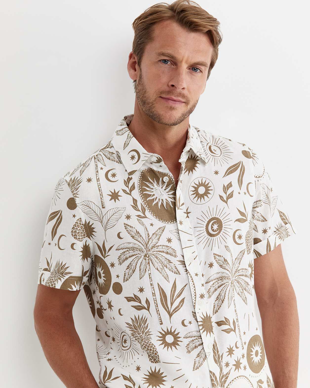 Byron Short Sleeve Shirt in BARLEY