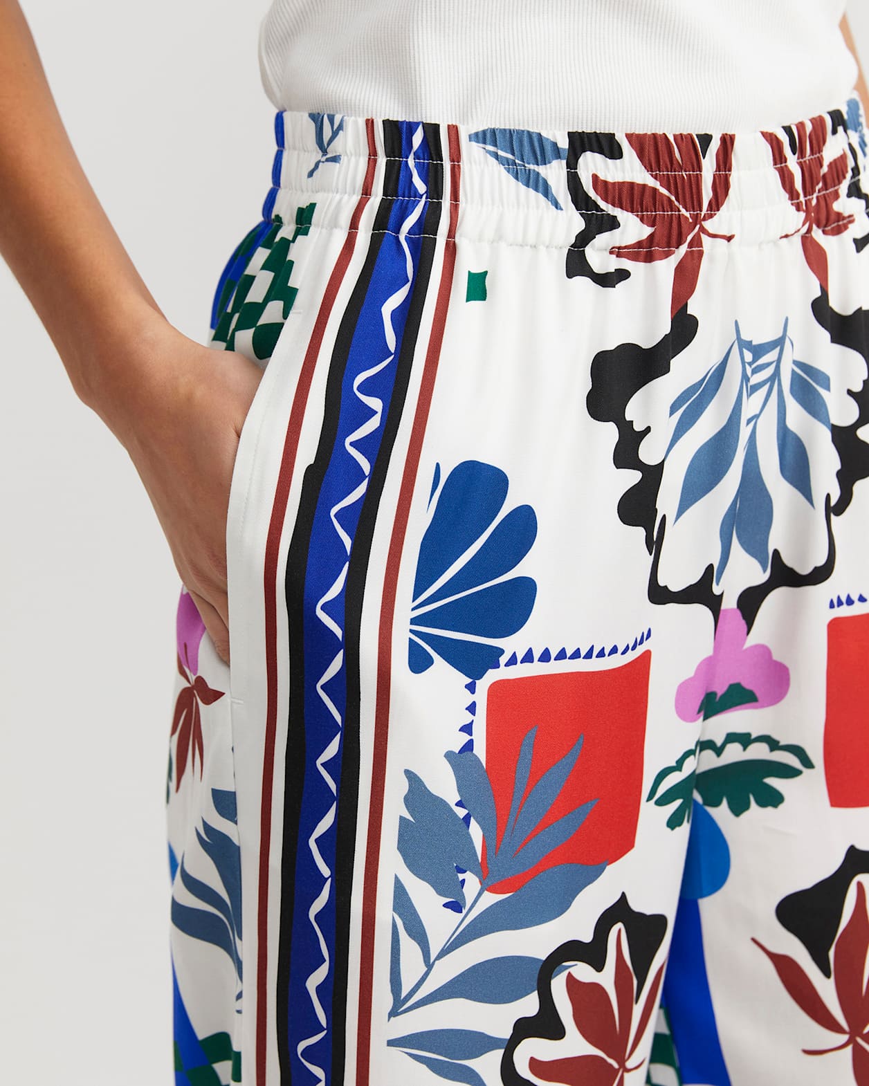 Marika Wide Leg Pant in PINK MULTI