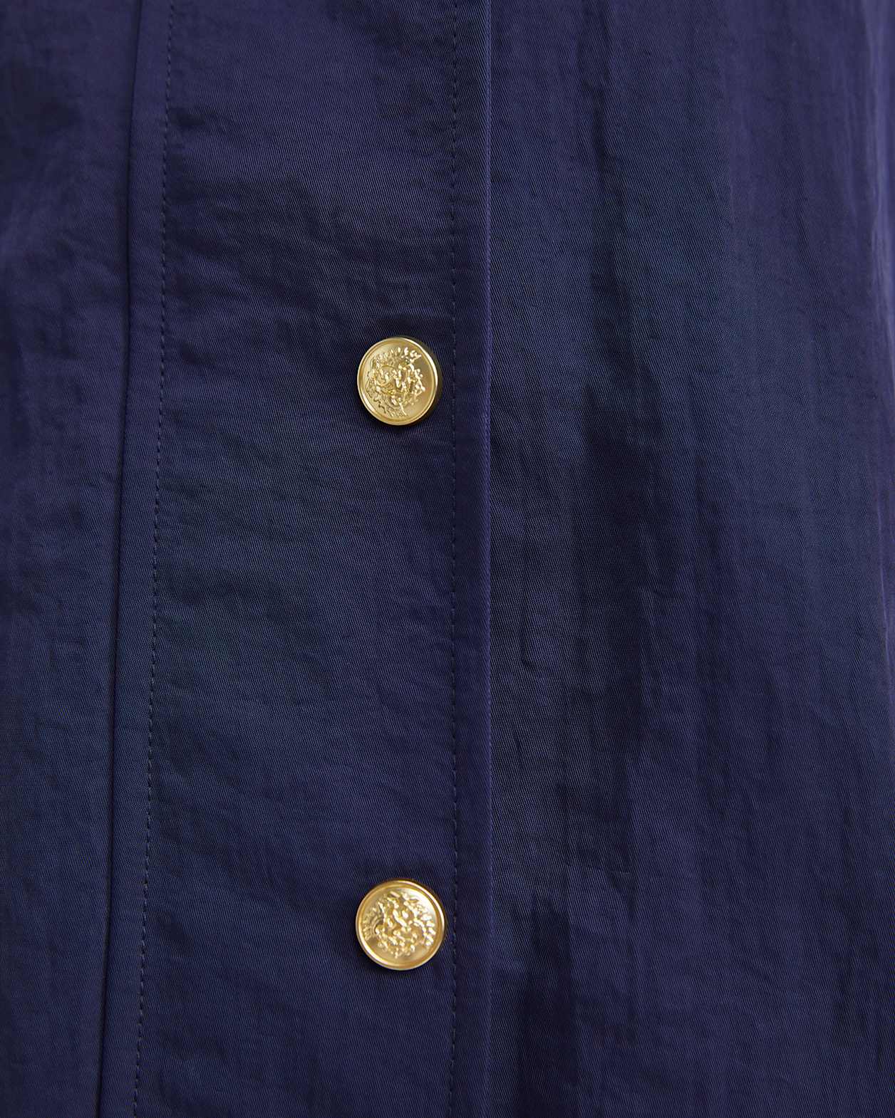 Tia Windcheater in NAVY