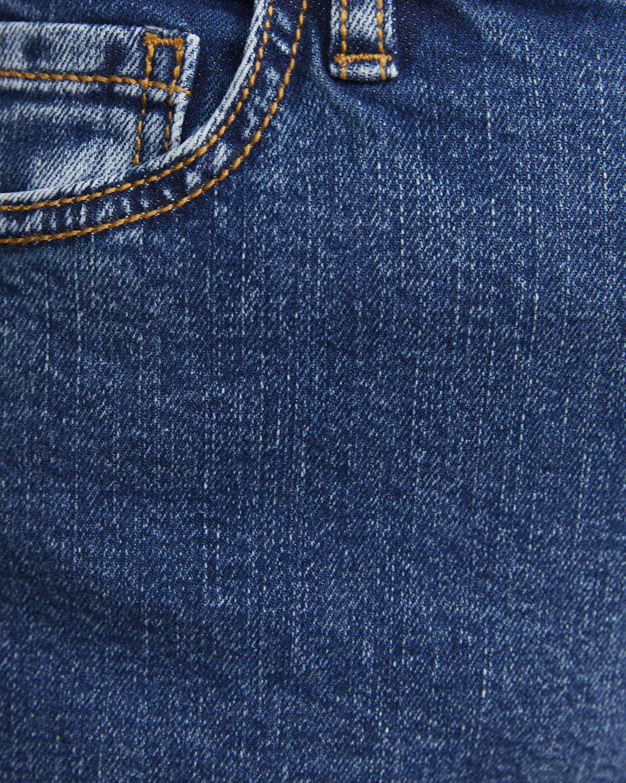 Bec Jean in HERITAGE BLUE