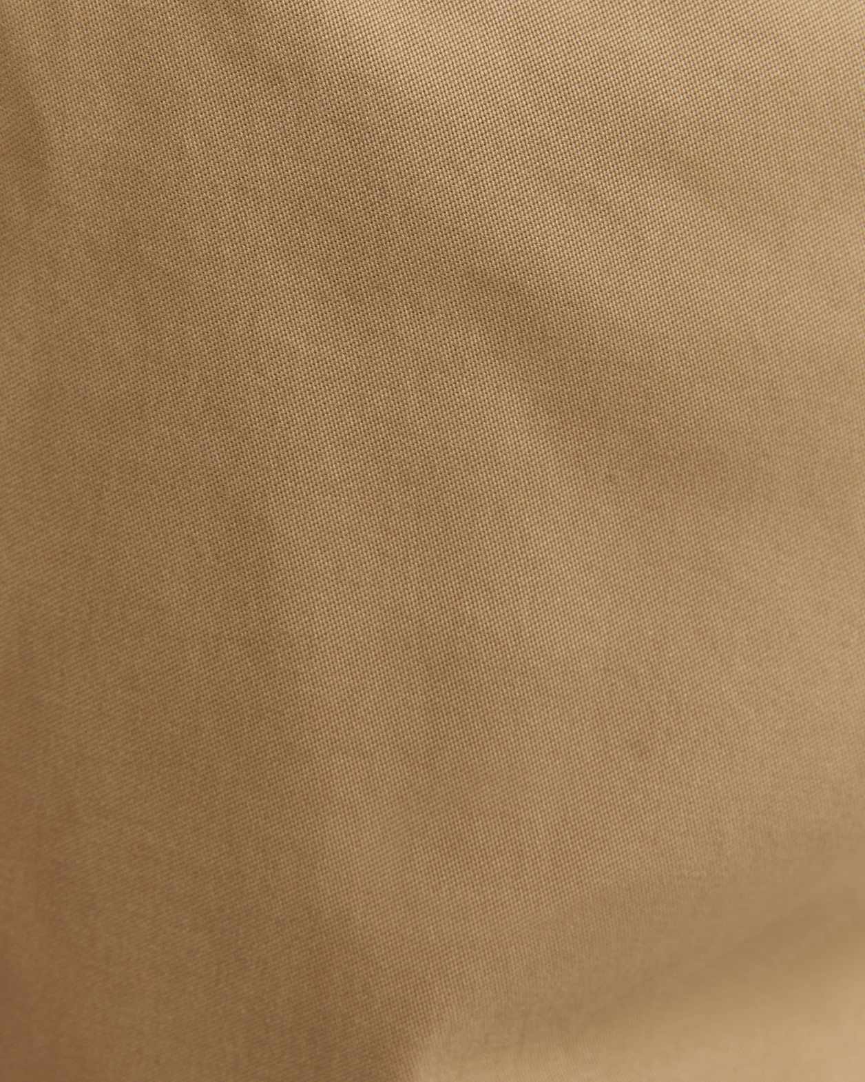 Jones Chino in LATTE