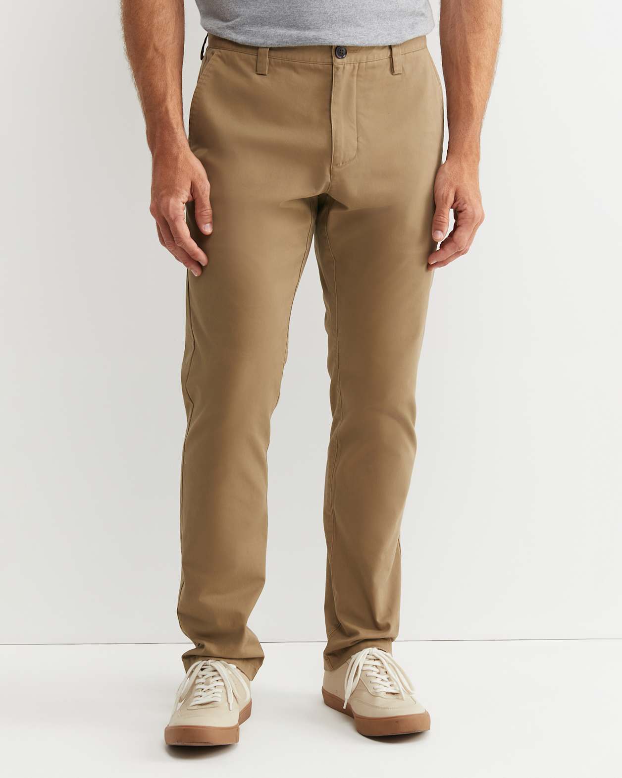 Jones Chino in LATTE