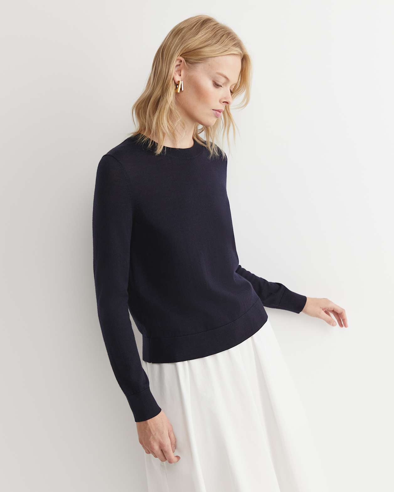 Francis Merino Crew Neck Knit in NAVY