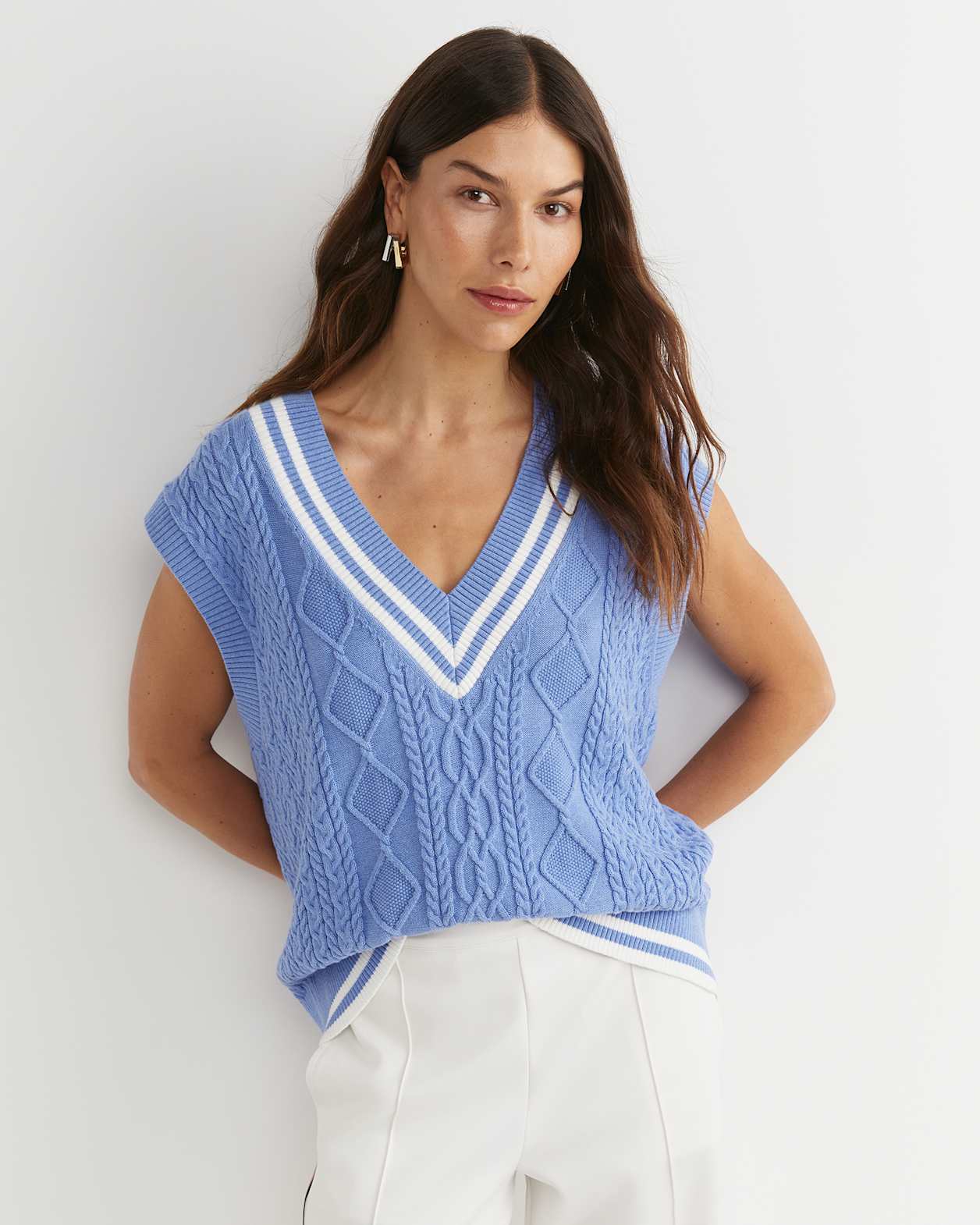 Elka Cable V-Neck Vest in BELLE BLUE