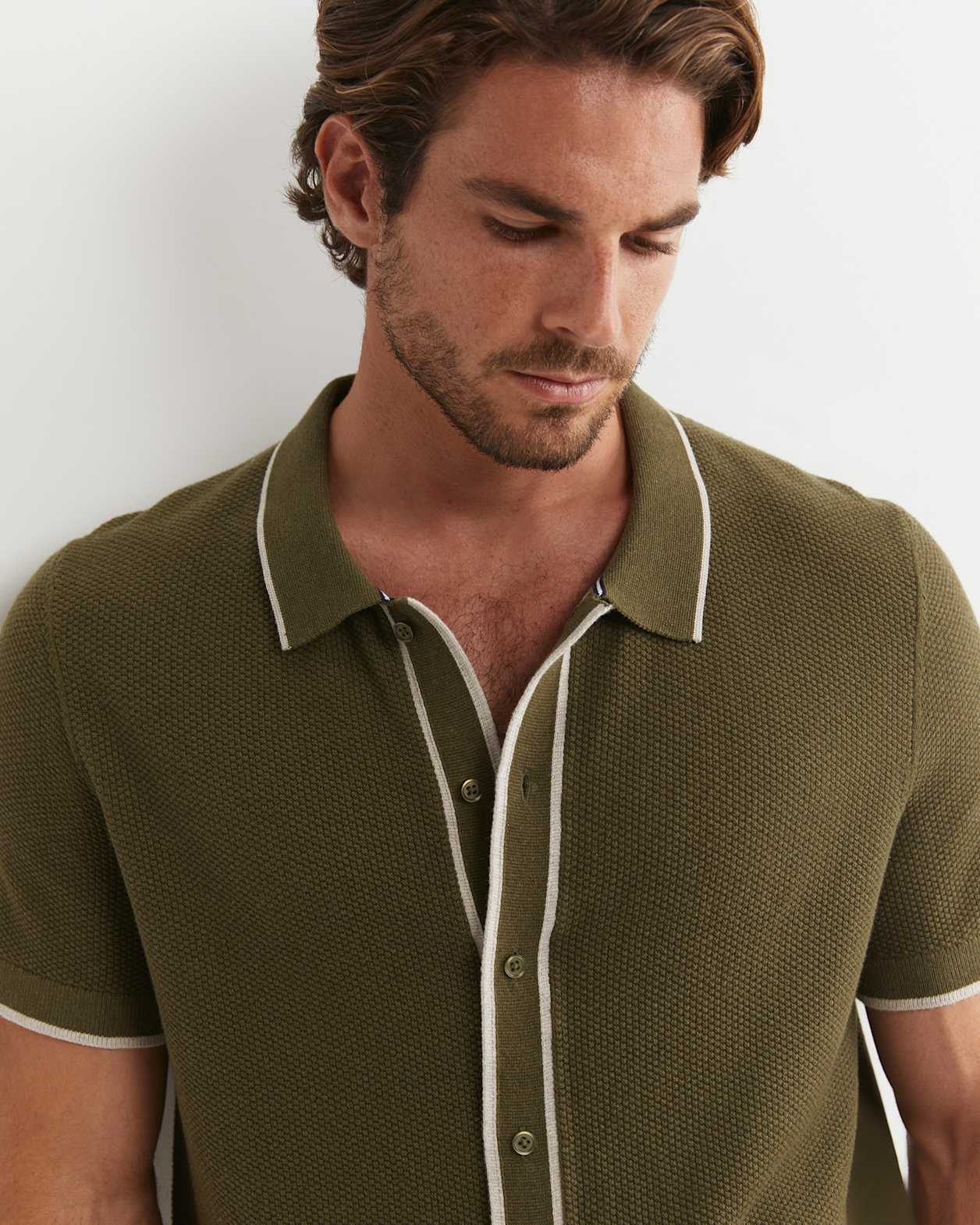 Supple Short Sleeve Shirt in KHAKI