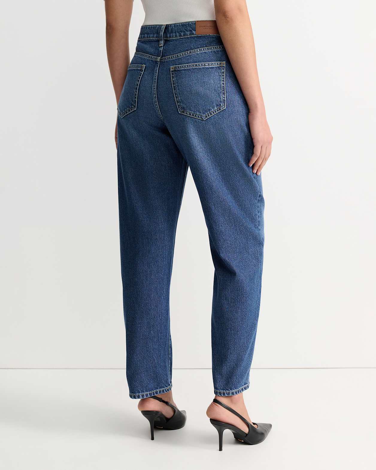 Pippa Barrel Jean in BLUE WASH