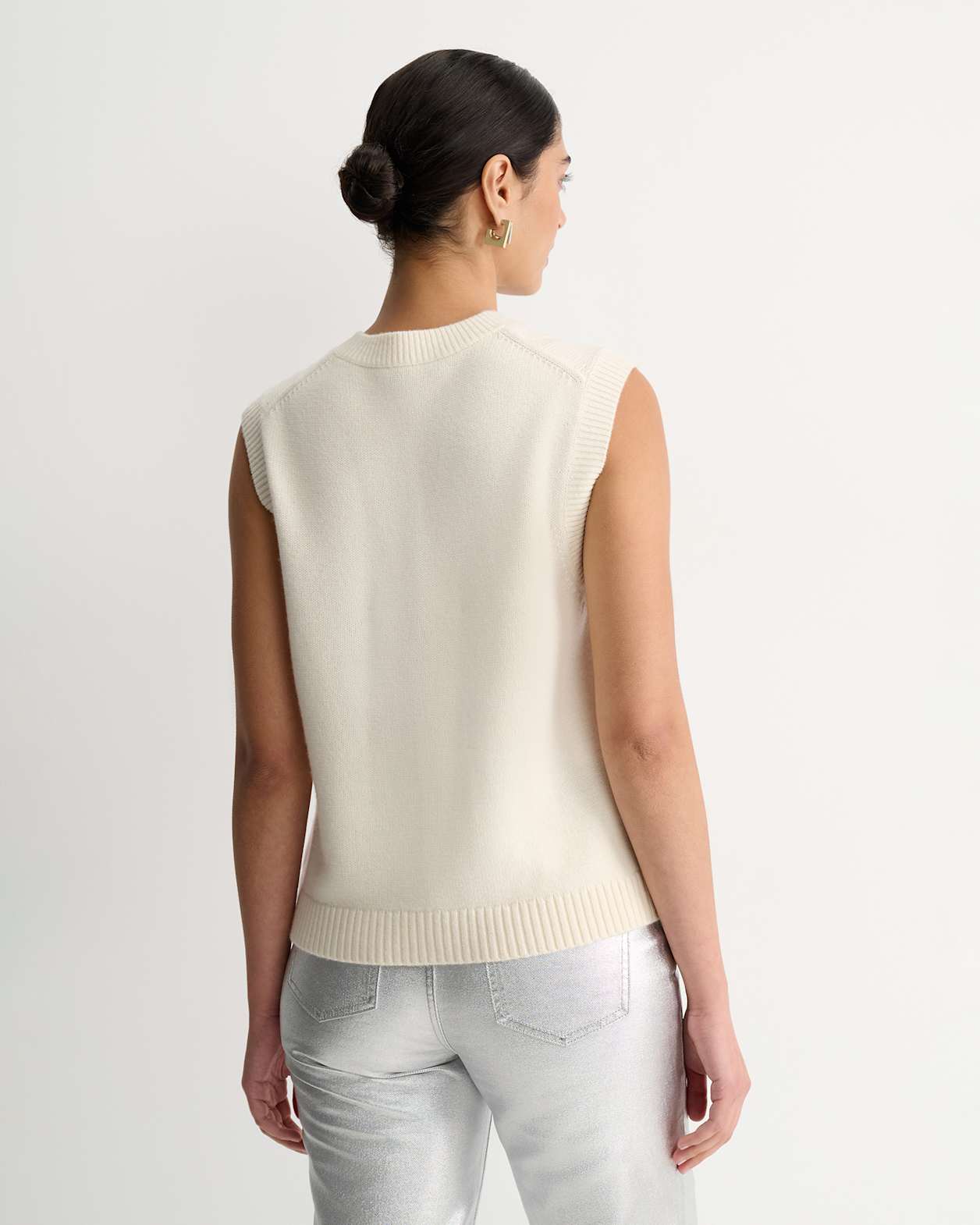 Pearl Chunky Cable Vest in WINTER WHITE