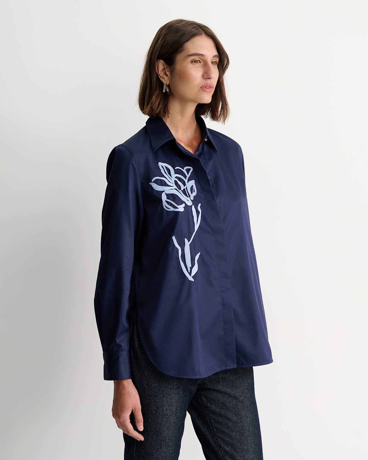 Iris Embroidered Shirt in NAVY MULTI