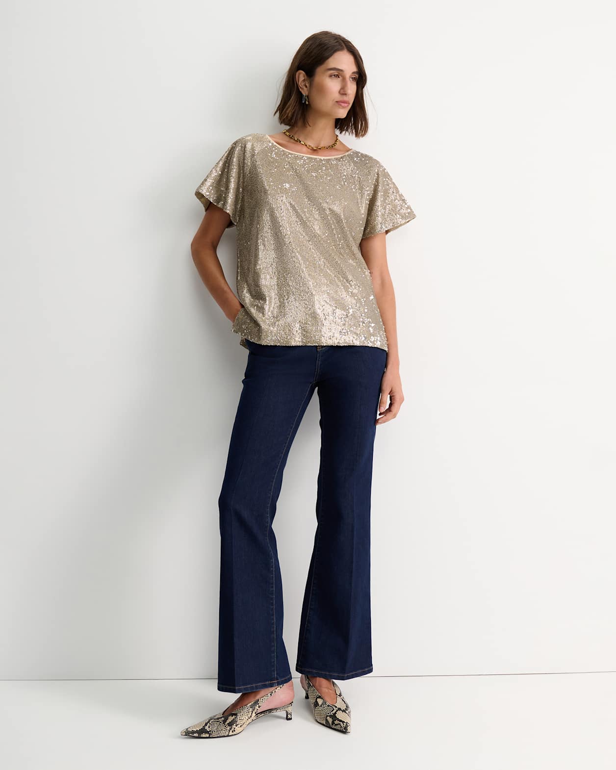 Sammi Sequin Short Sleeve Top in GOLD