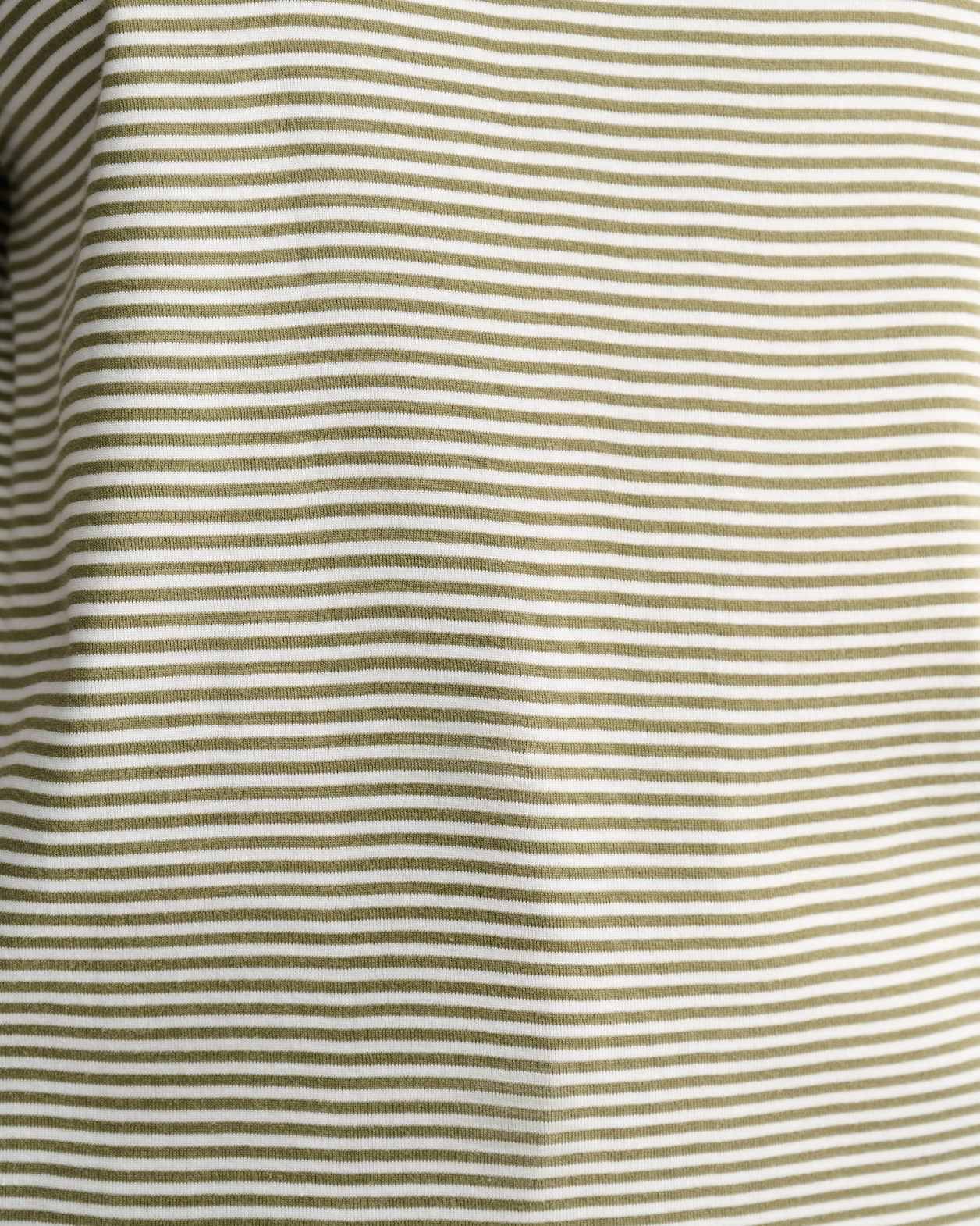 Heidi Oversized T-Shirt in KHAKI/WHITE