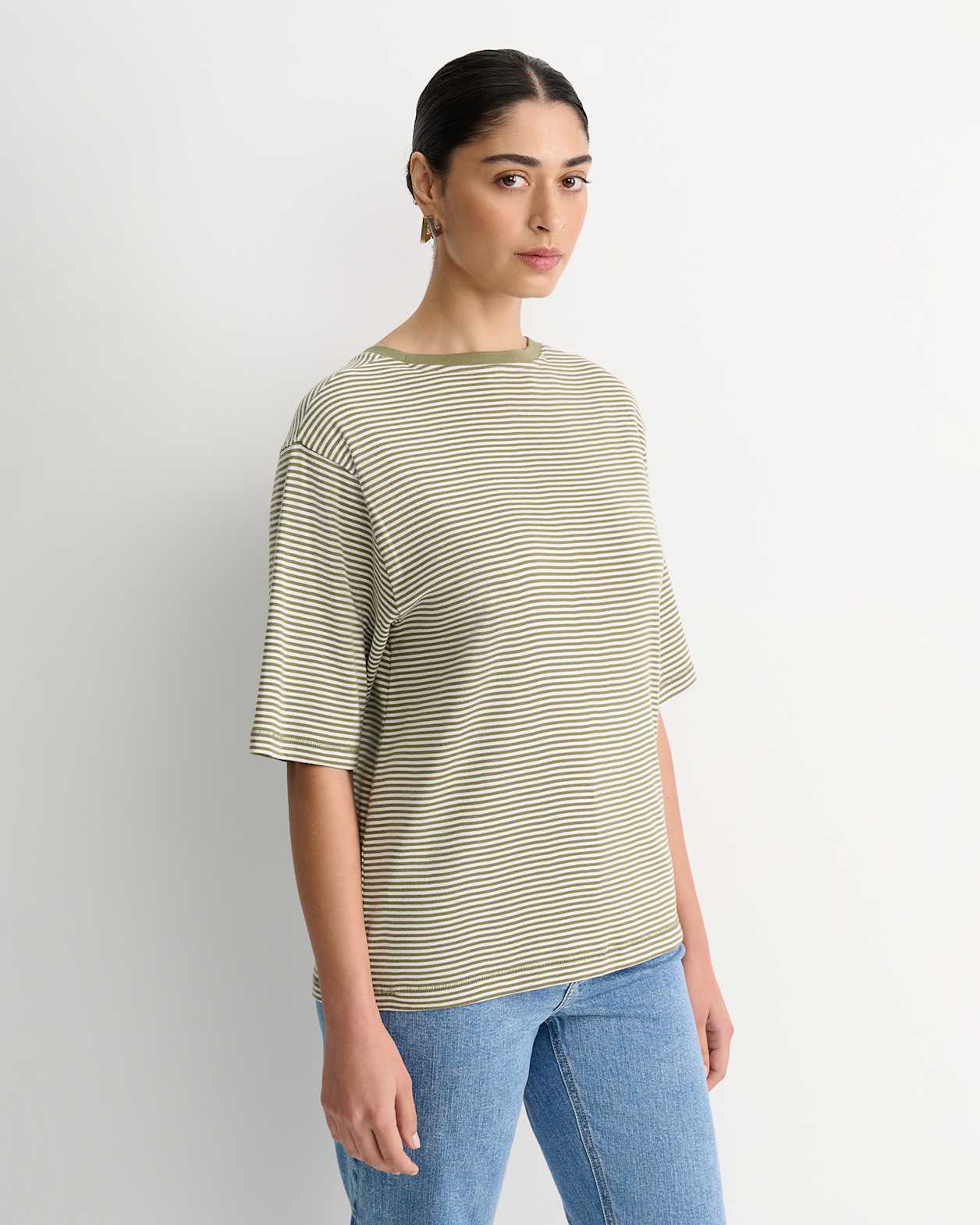Heidi Oversized T-Shirt in KHAKI/WHITE