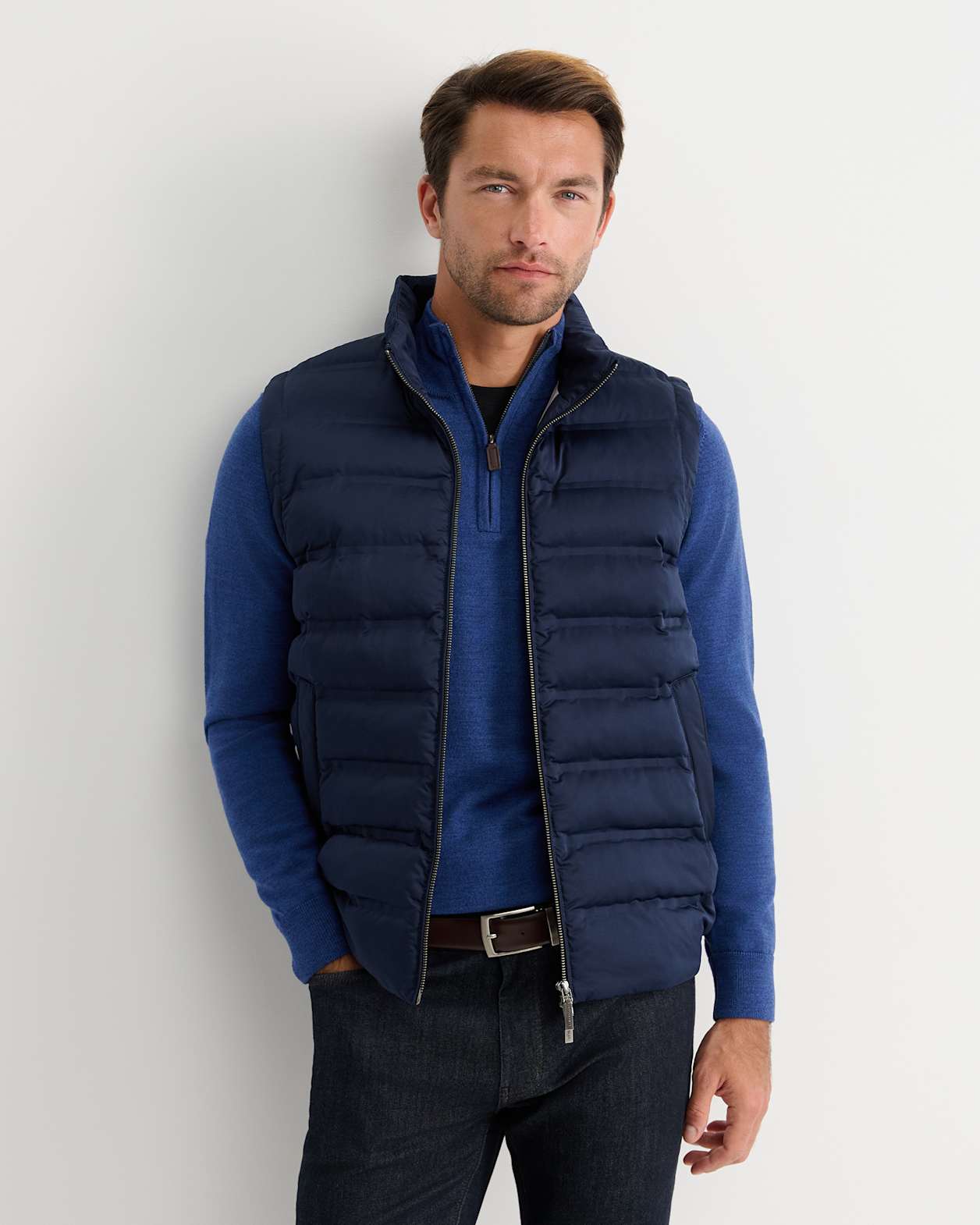 Curtis Puffer Vest in NAVY