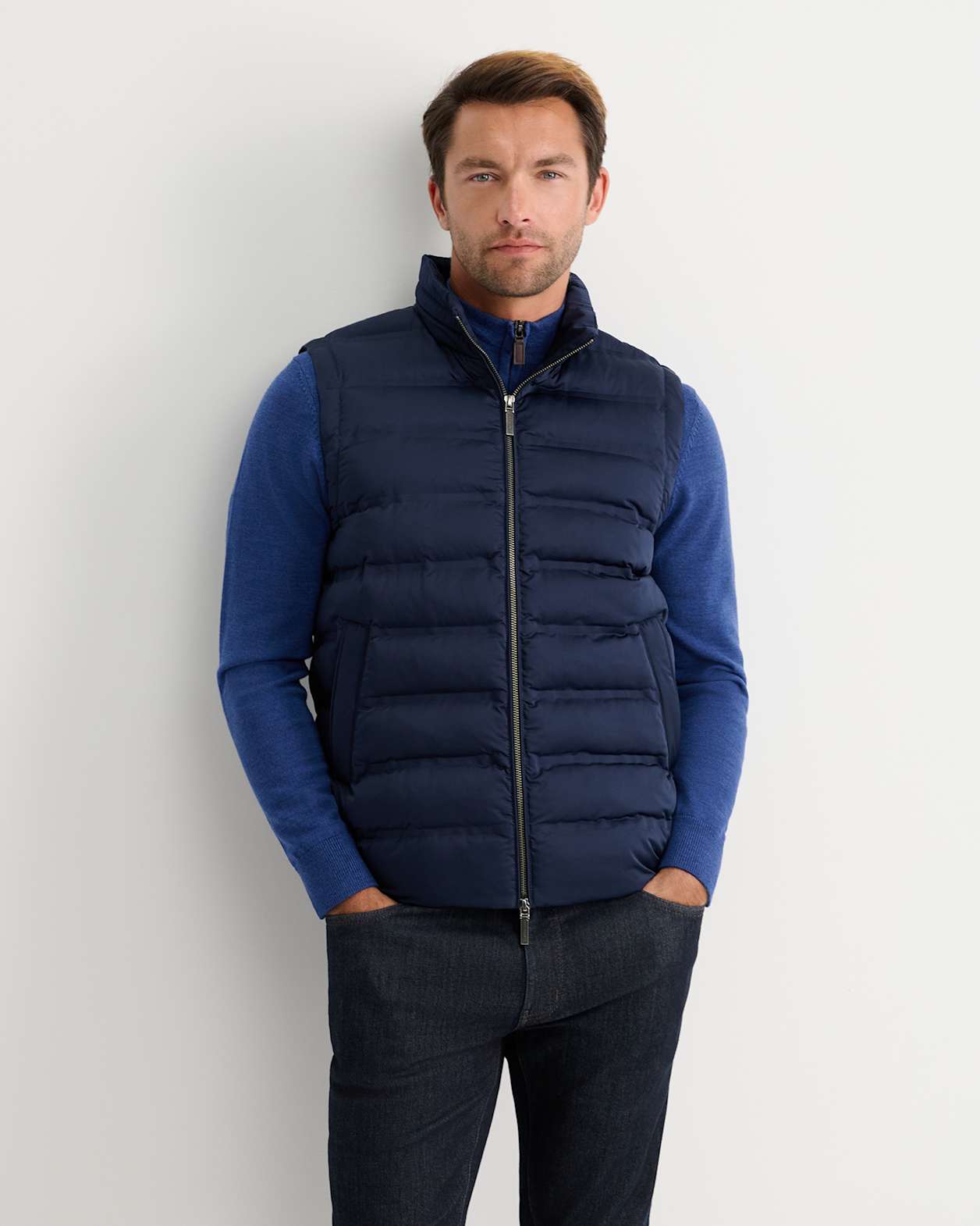 Curtis Puffer Vest in NAVY