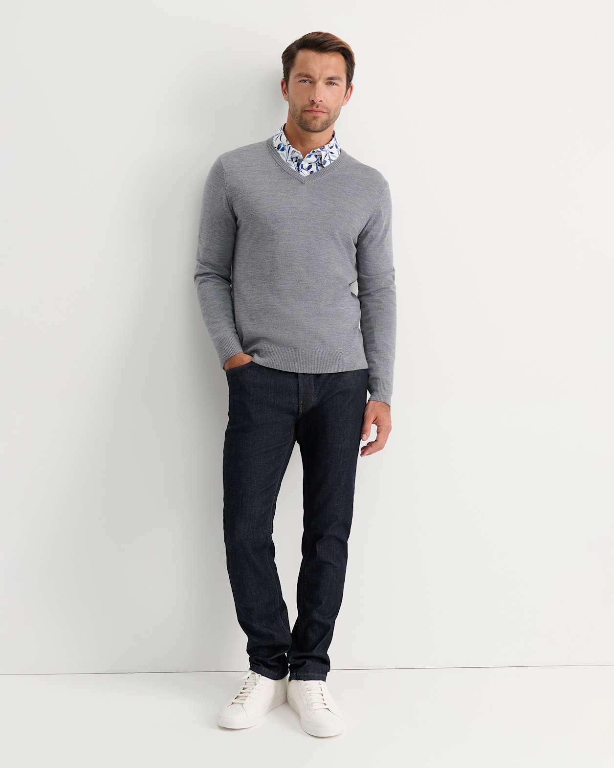 Merino V-Neck Knit in CHARCOAL MELANGE