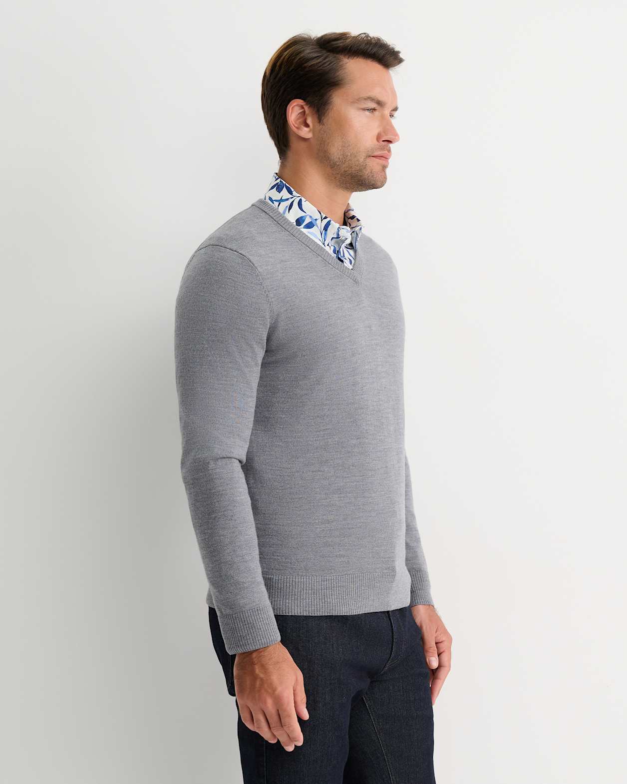 Merino V-Neck Knit in CHARCOAL MELANGE