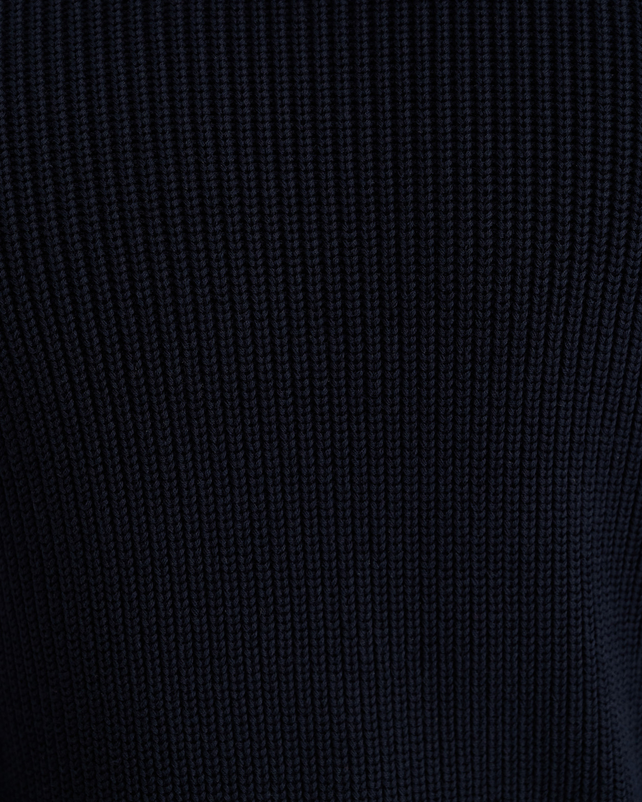 Finn Rib Crew Neck Knit in NAVY