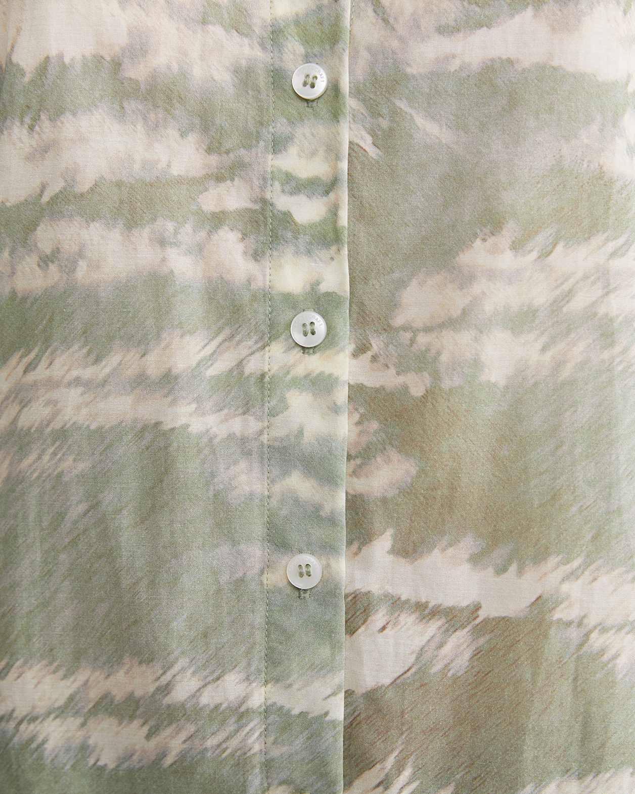 Bell Long Sleeve Shirt in GREEN