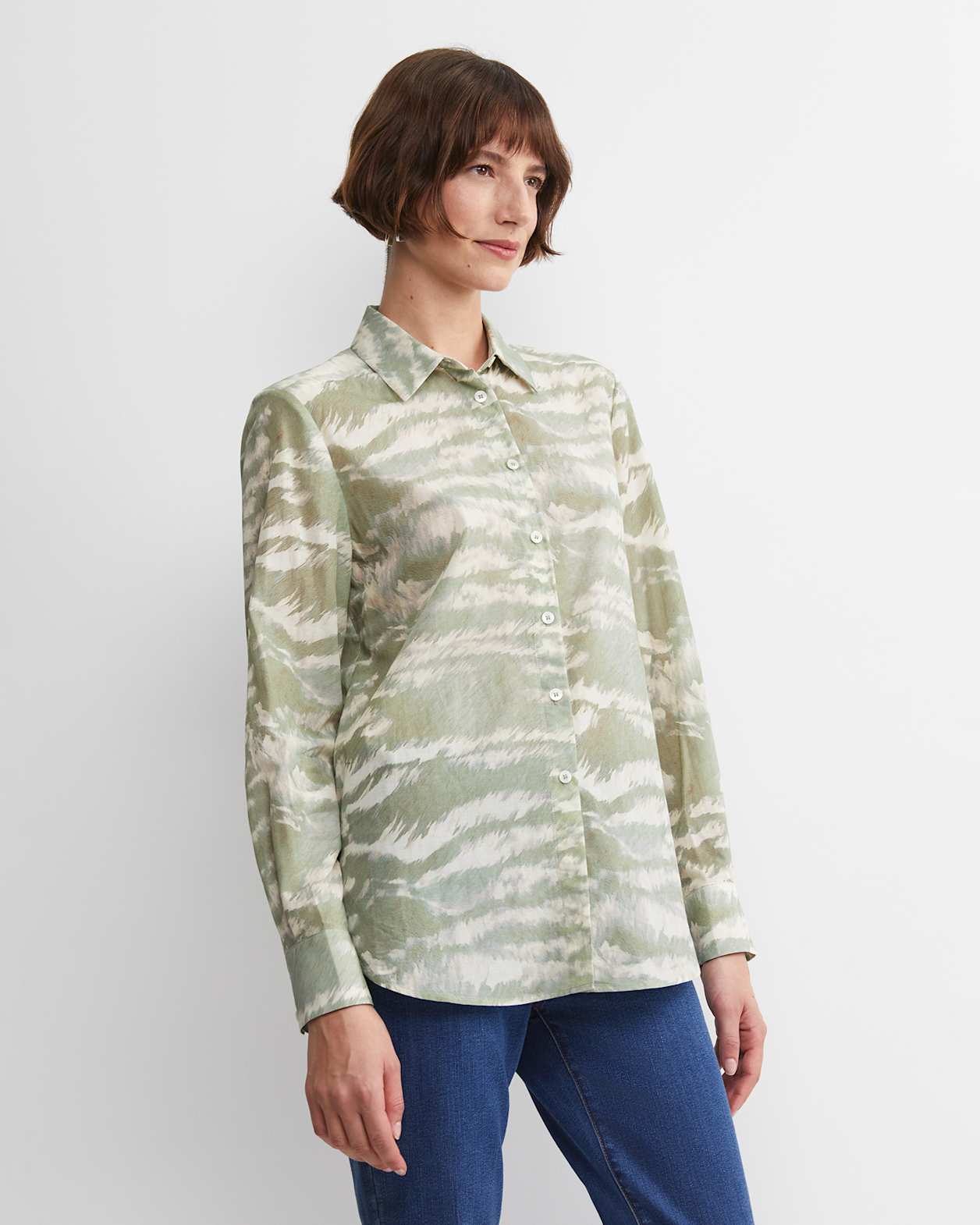 Bell Long Sleeve Shirt in GREEN
